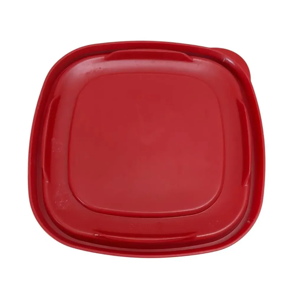 Lot Of 6 Rubbermaid Tops #7J64 ~Lids Only~ Red Stackable 6.5” x 6.5” - Square